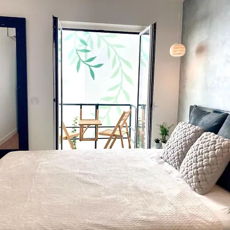Newtrendy Charming In Historical Apartament *