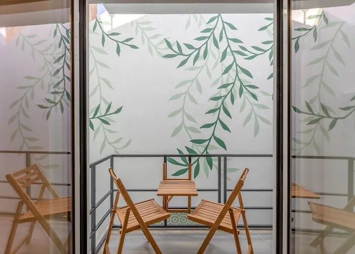 Newtrendy Charming In Historical Setúbal